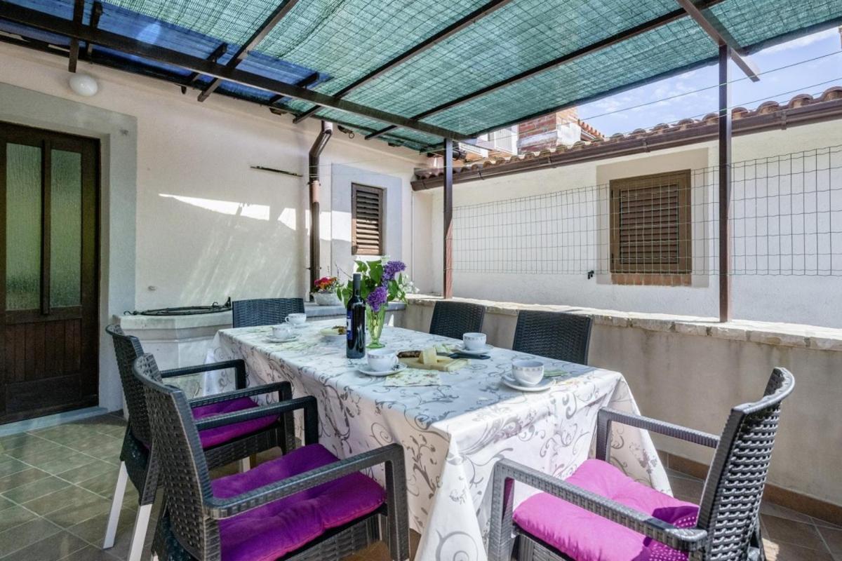 Marina Plomin In Plomin - Haus Fuer 6 Personen Villa Luaran gambar