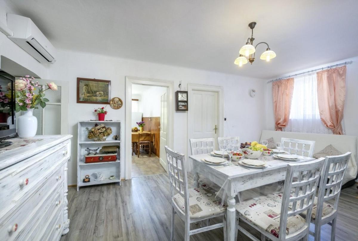 Marina Plomin In Plomin - Haus Fuer 6 Personen Villa Luaran gambar